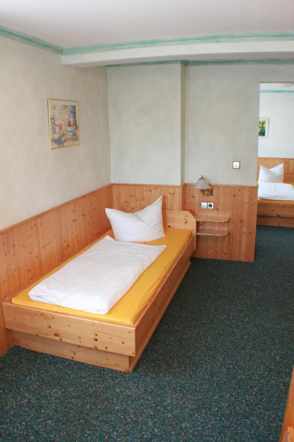 Hotel Rebstock Rust Quarto foto